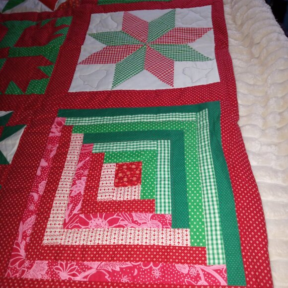Handmade Holiday Christmas Quilt - Picture 5 of 8